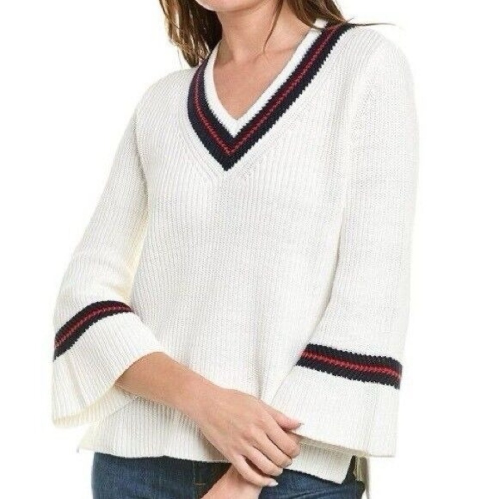 CAbi Women's Ace Collegiate Preppy‎  V-Neck Long Sleeve Sweater Size Small